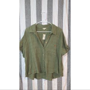 XL Army Green Cropped Aeropostale Flannel